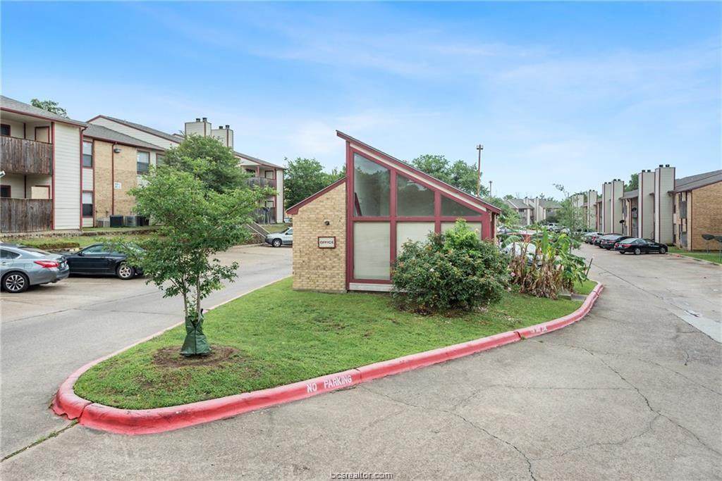 1107 Verde Drive - Photo 1