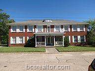408 Pease Street - Photo 1