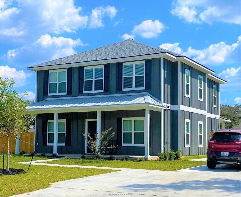 1414 Clement Drive - Photo 1