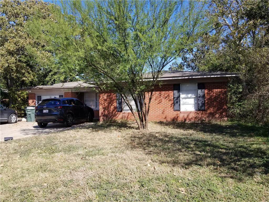 4305 Oaklawn Street - Photo 1