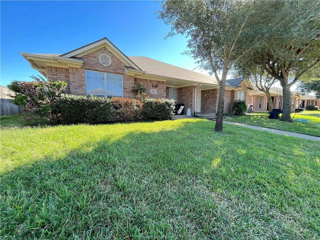 922 Willow Pond Street - Photo 1
