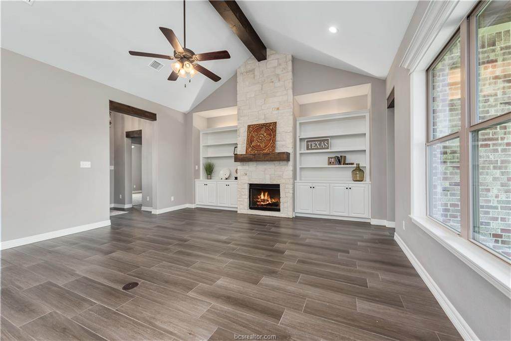 2704 Stronghold Cove - Photo 1