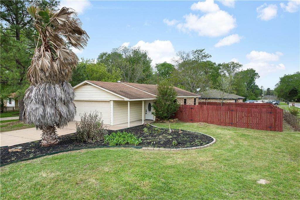 2705 Echo Glen Circle - Photo 1