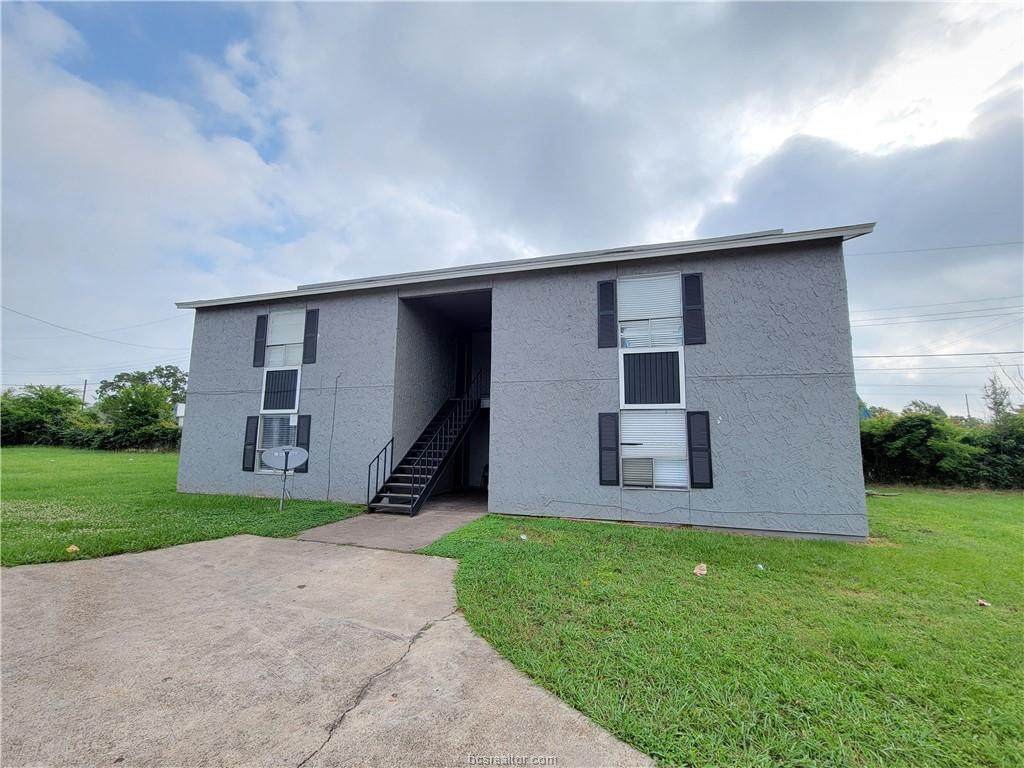 2815 Cypress Bend - Photo 1
