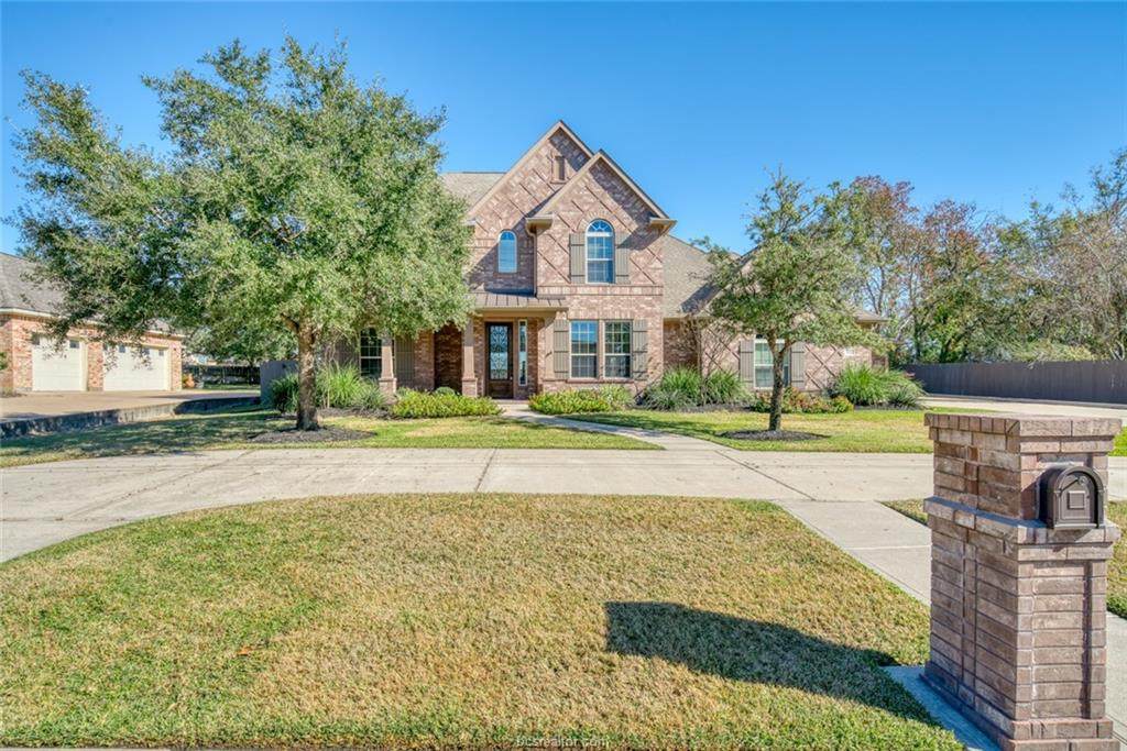733 Briar Ridge Drive - Photo 1
