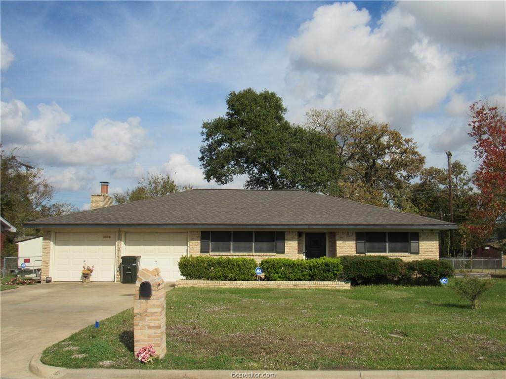 2305 Morningside Drive - Photo 1