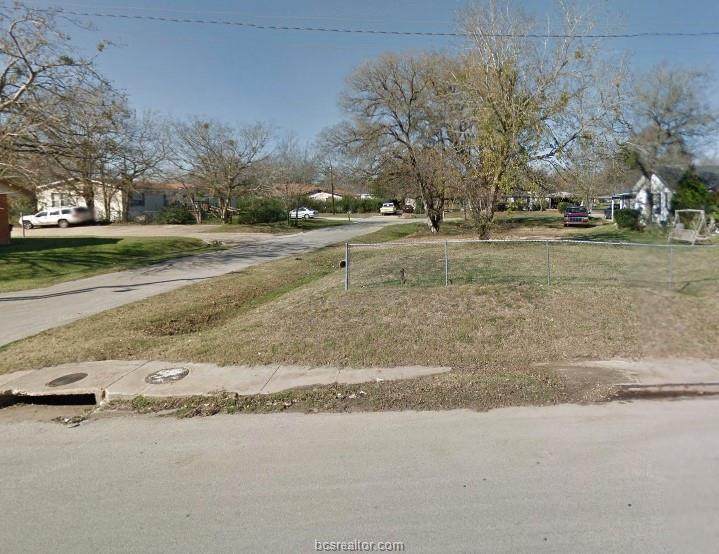 1400 18th Street - Photo 1