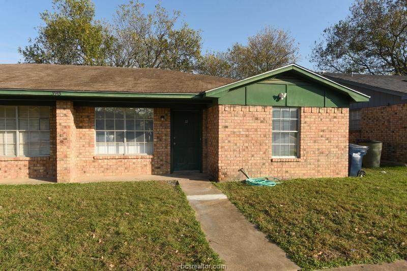 3913 Olive Street - Photo 1