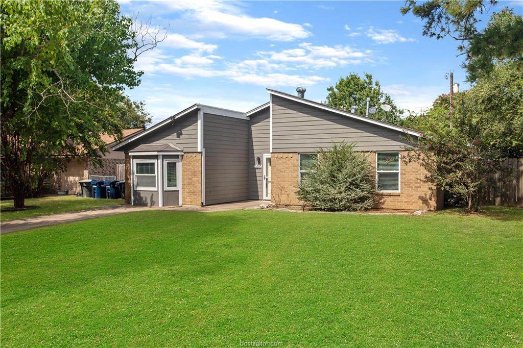 3207 Bahia Drive - Photo 1