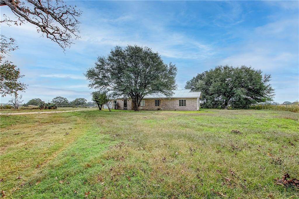 5304 Hearne Lane - Photo 1