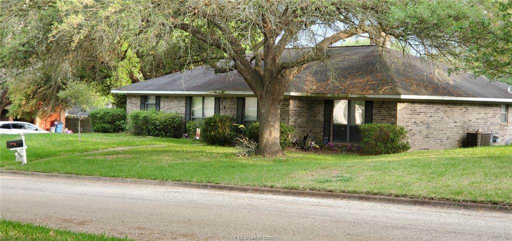 120 Meadow Drive - Photo 1