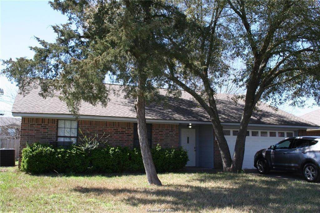 1803 Trent - Photo 1