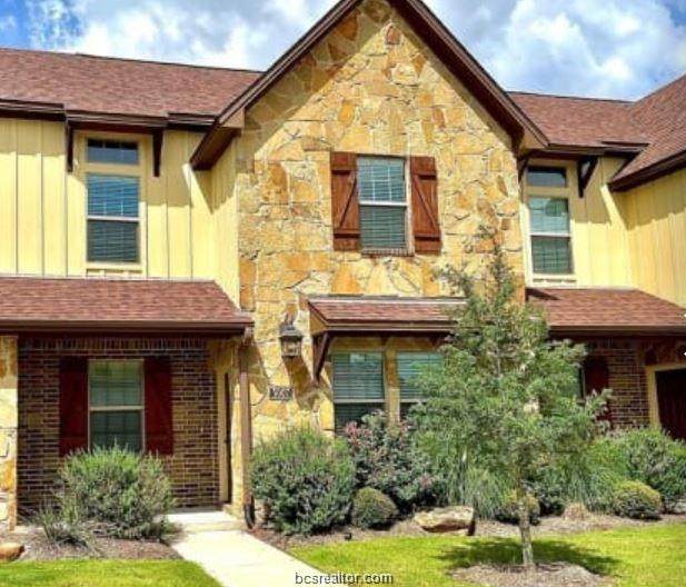 3007 Towers Parkway - Photo 1