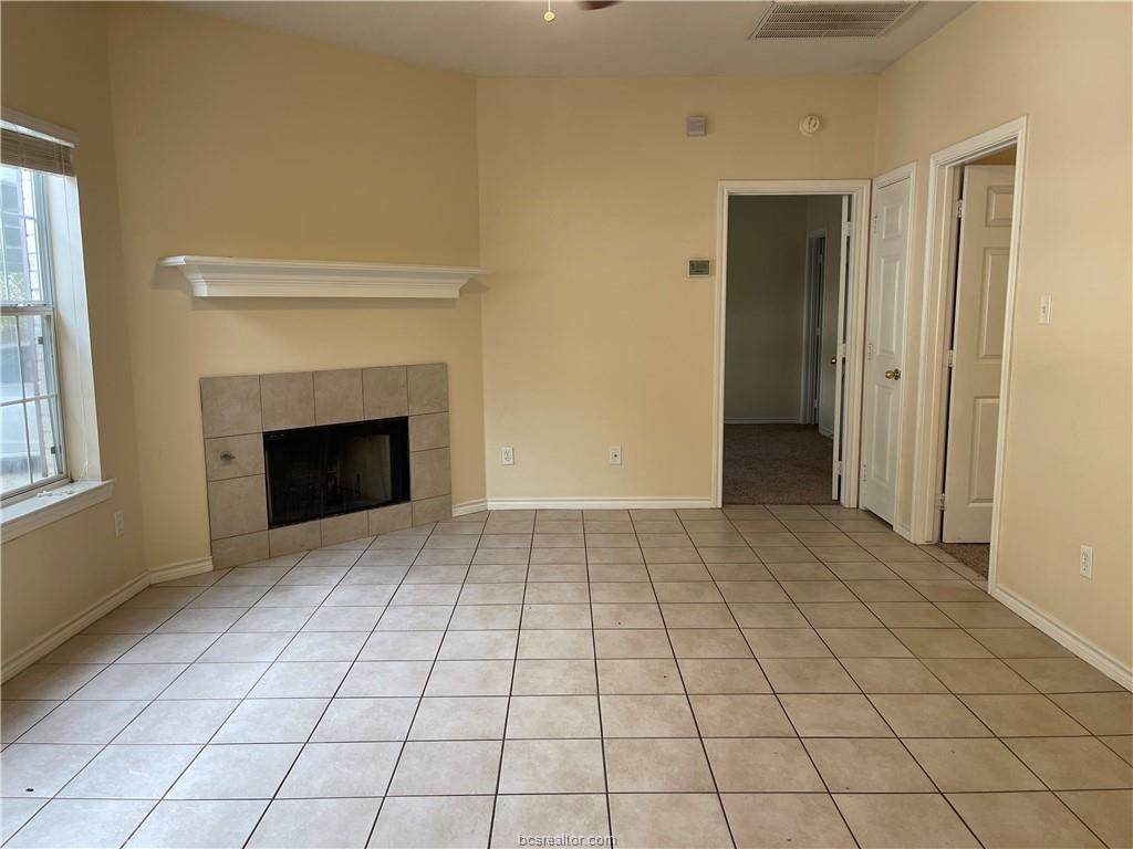 622 Holleman Drive - Photo 1