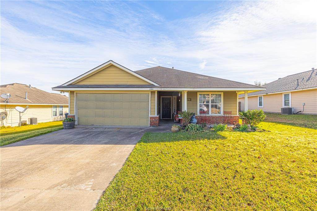 1704 Weaver Street - Photo 1