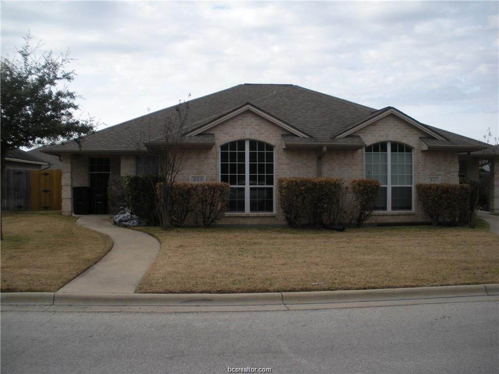 907 Crepe Myrtle Drive - Photo 1