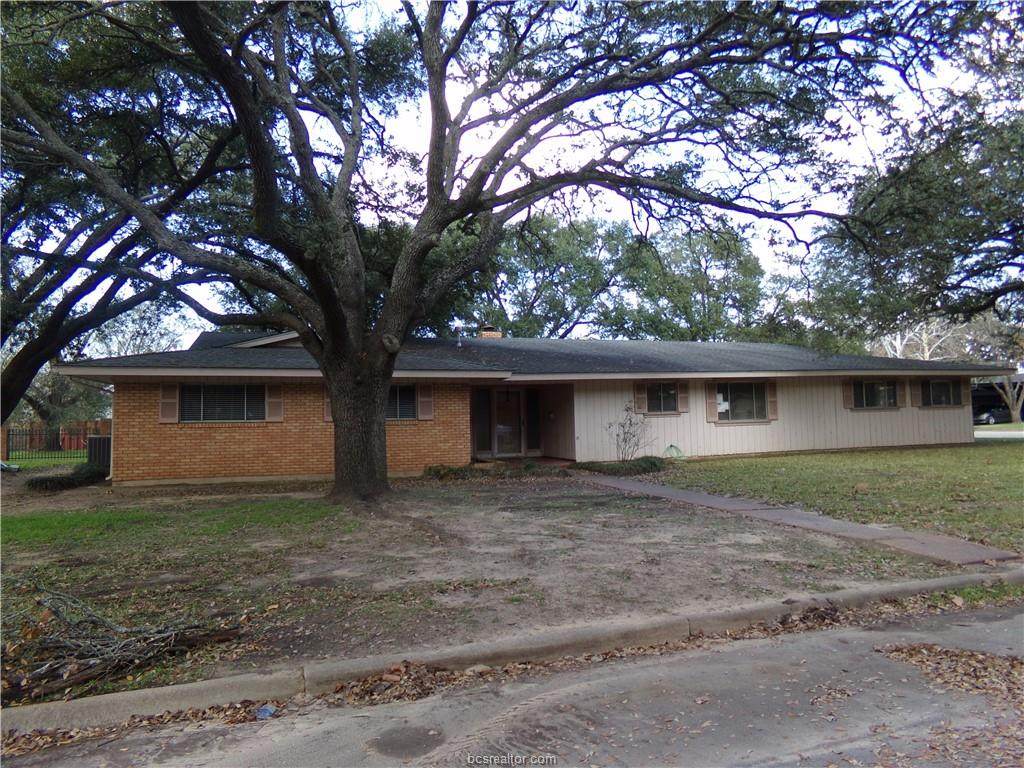 902 Anderson Street - Photo 1