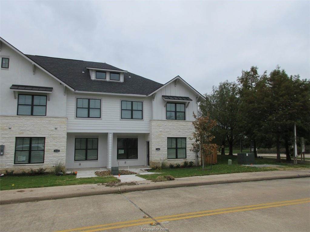 2102 Crescent Pointe Parkway - Photo 1