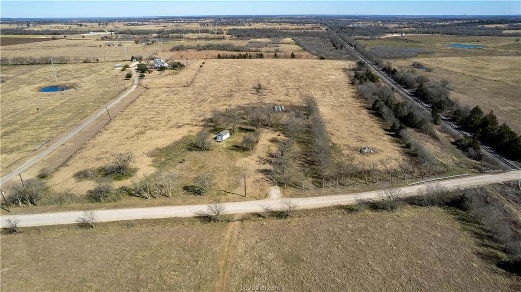 911 County Road 208 - Photo 1