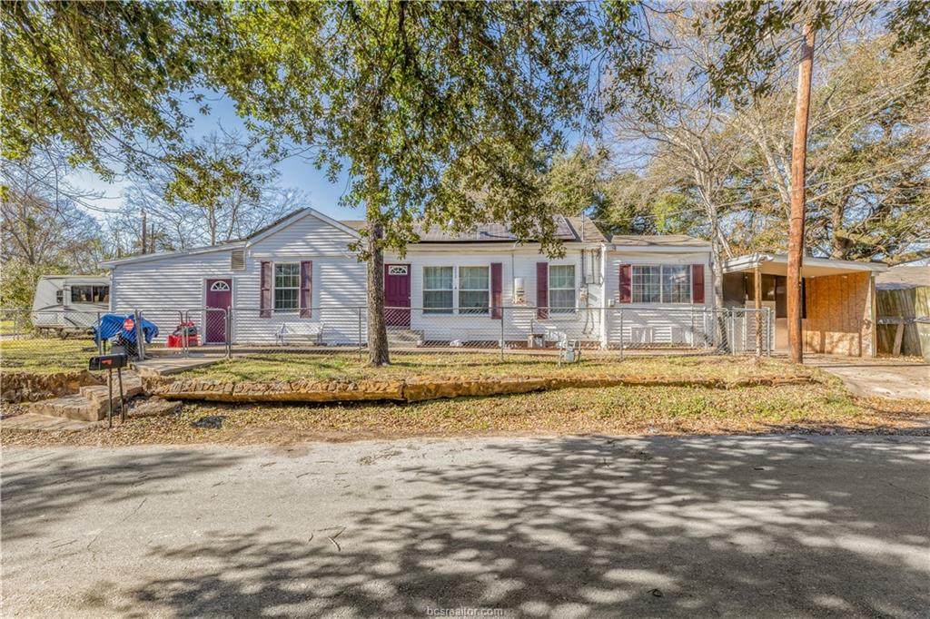 202 Hutchins Street - Photo 1