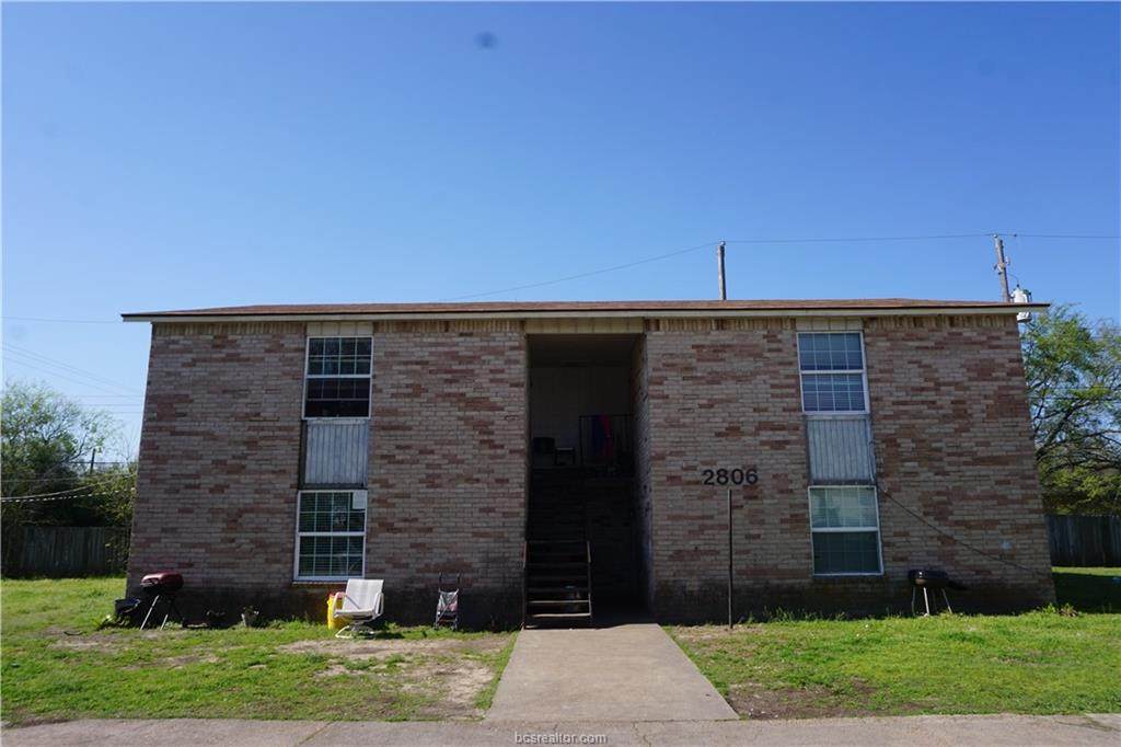 2806 Cypress Bend Circle - Photo 1