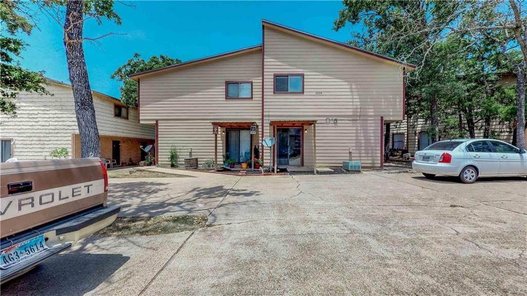 1004 Verde Drive - Photo 1
