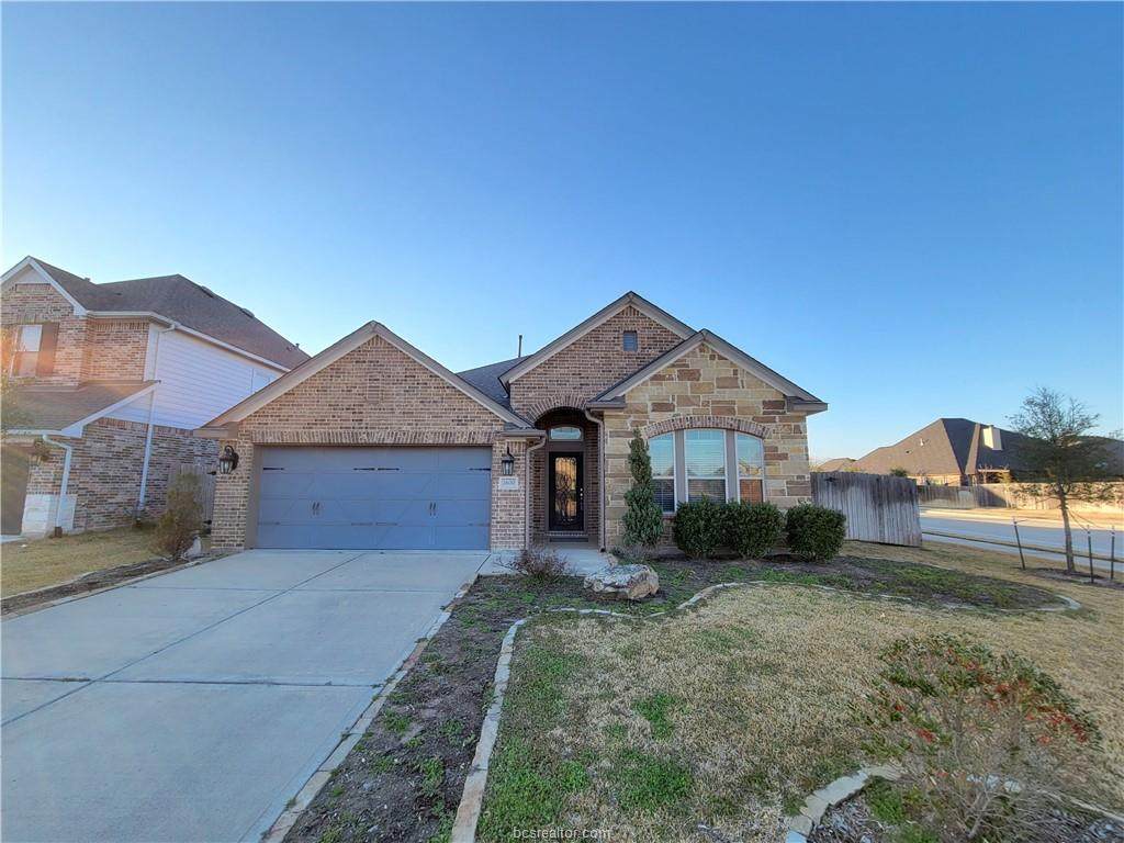 2600 Hailes Court - Photo 1