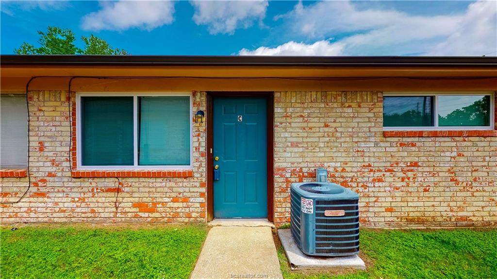 206 Lynn Drive - Photo 1