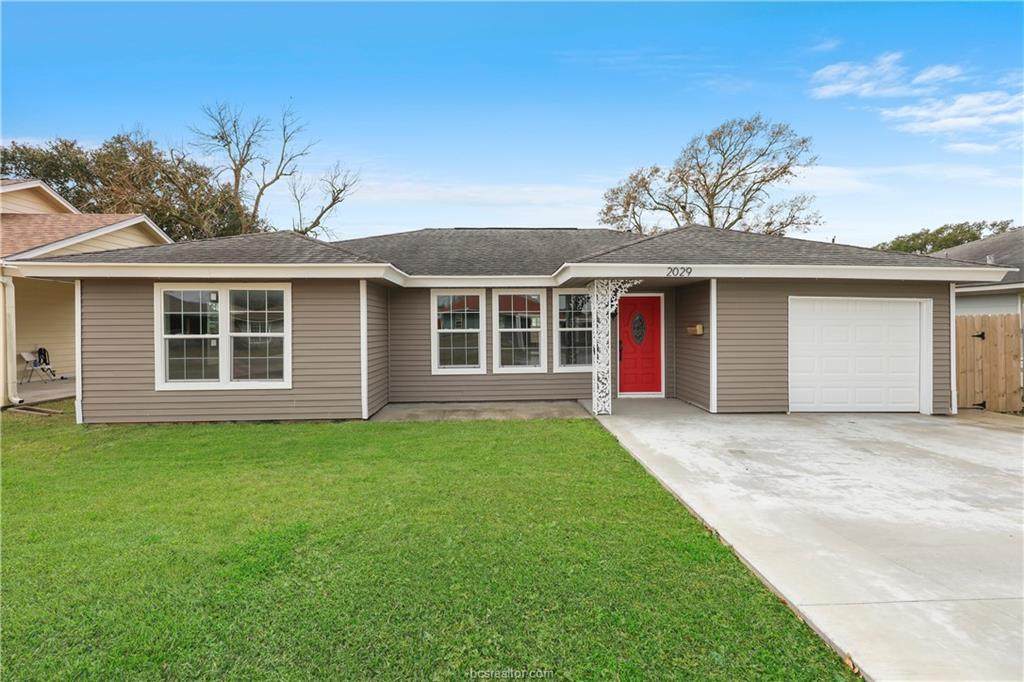 2029 Perry Avenue - Photo 1