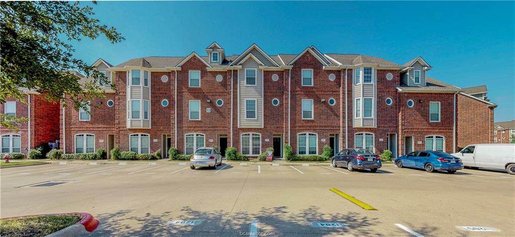 305 Holleman Drive - Photo 1