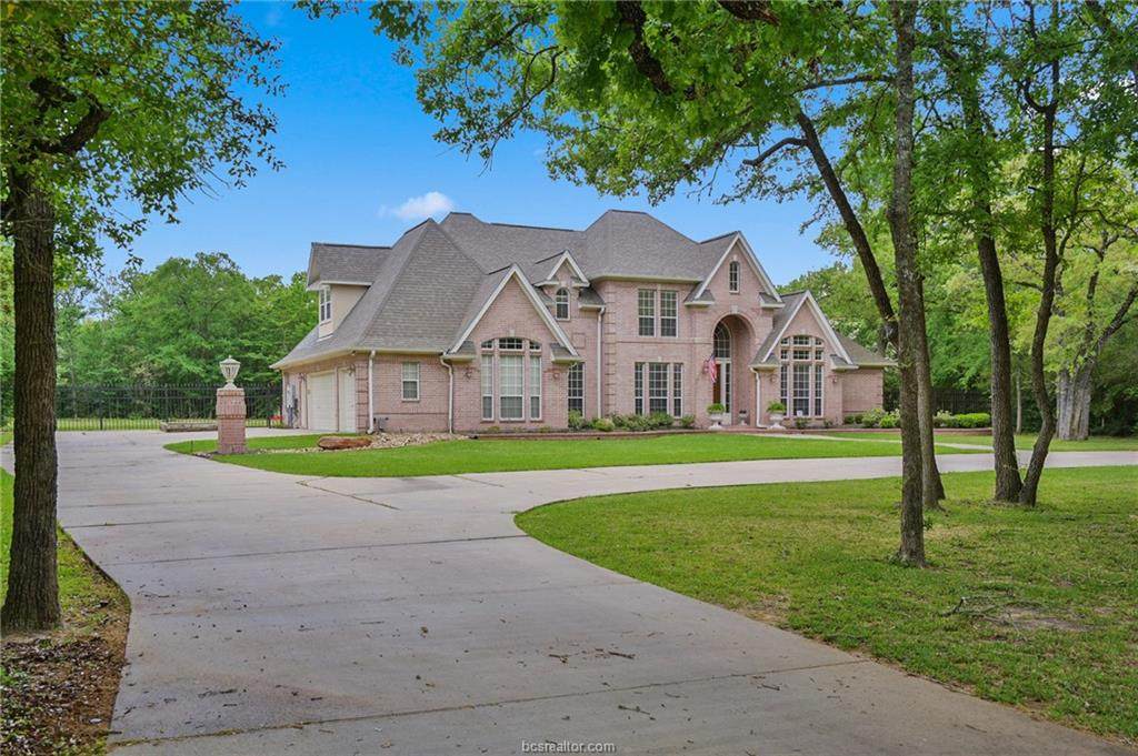4120 Sweetwater Drive - Photo 1