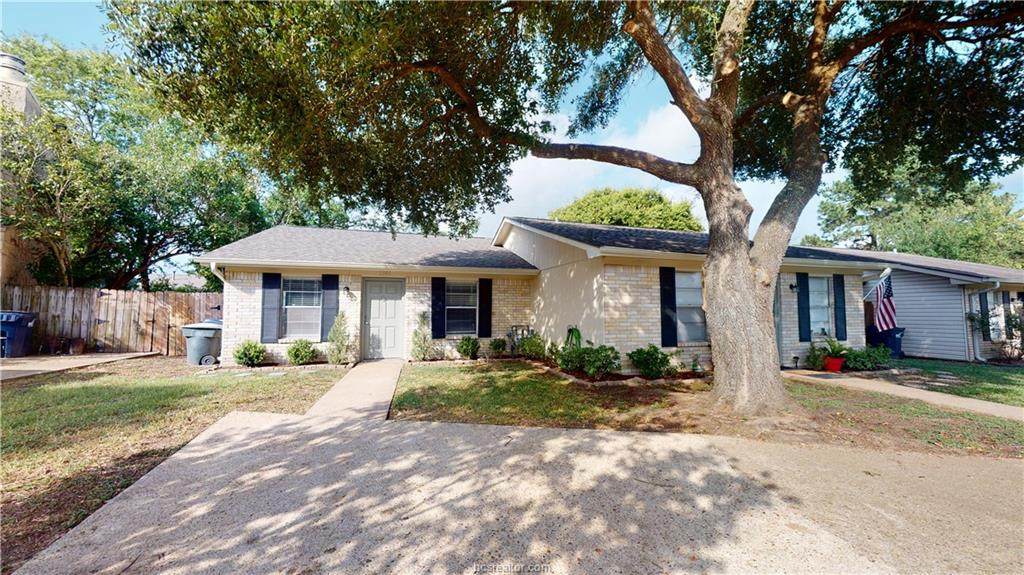 3330 Bluestem Circle - Photo 1