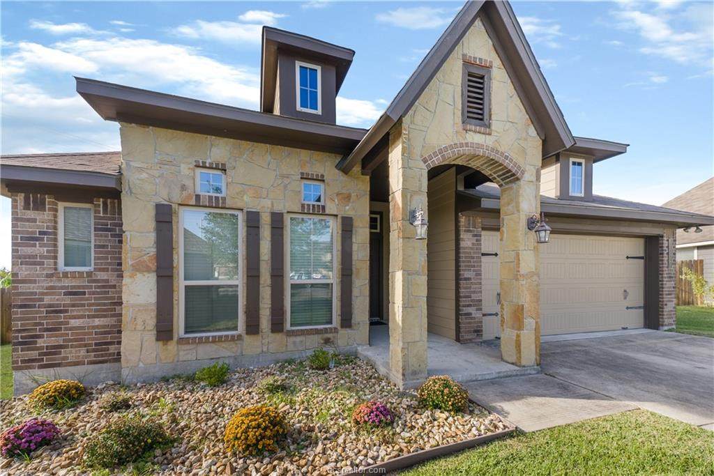 1077 Venice Drive - Photo 1