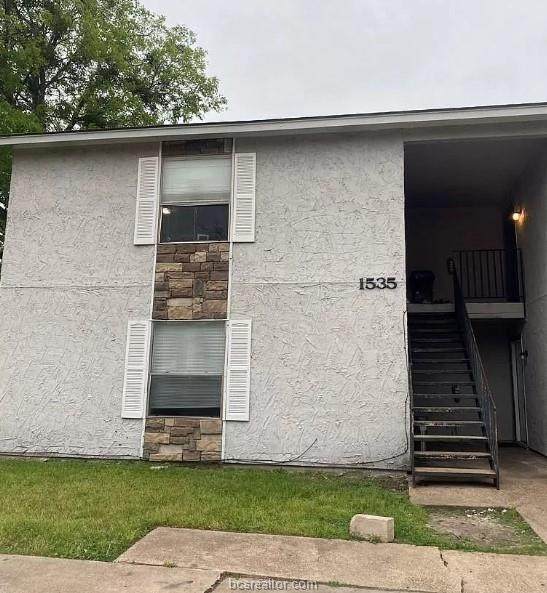 1535 Pine Ridge Drive - Photo 1