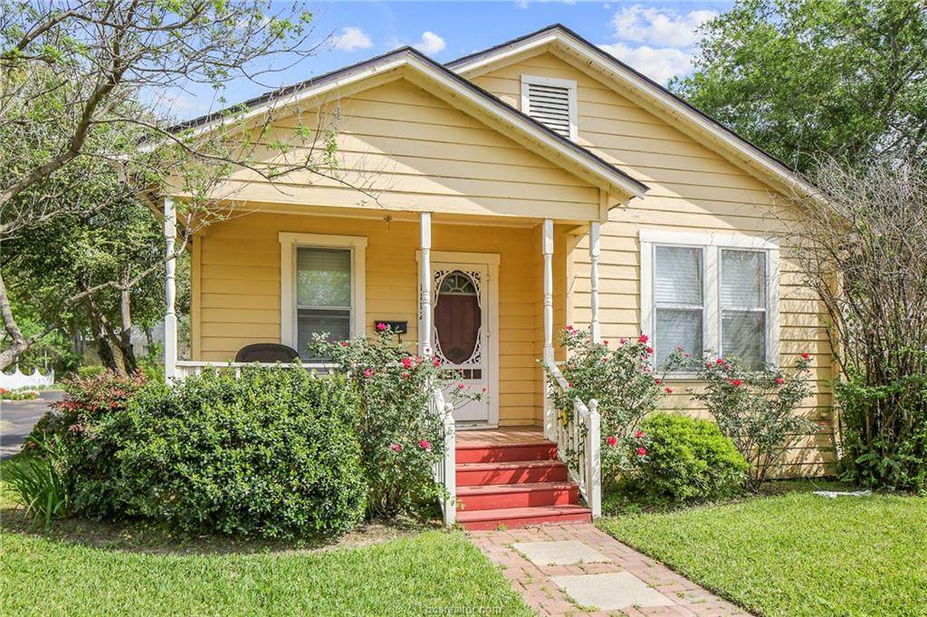1115 Bakers Avenue - Photo 1