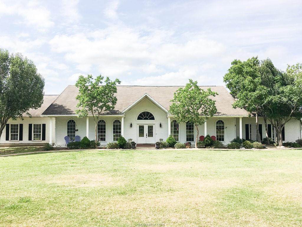 5970 Dick Elliott Road - Photo 1