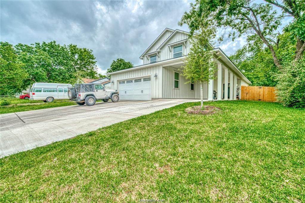 501 Dogwood - Photo 1