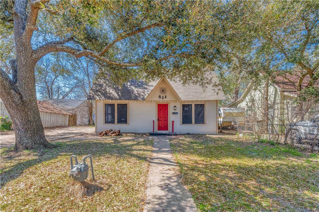 511 31st Street - Photo 1