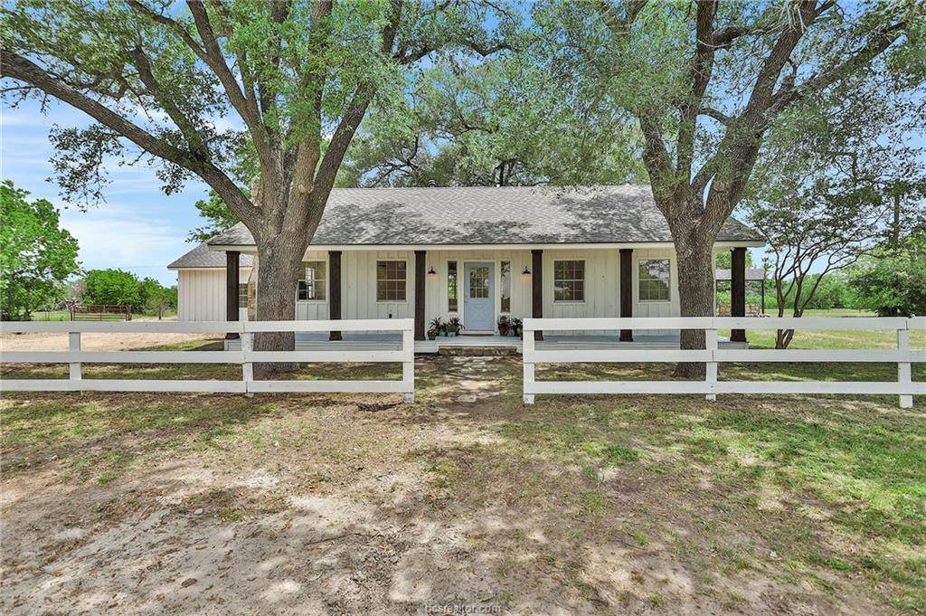 9544 County Road 235 - Photo 1