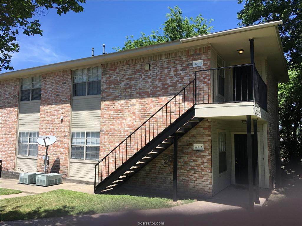401 Park Road - Photo 1