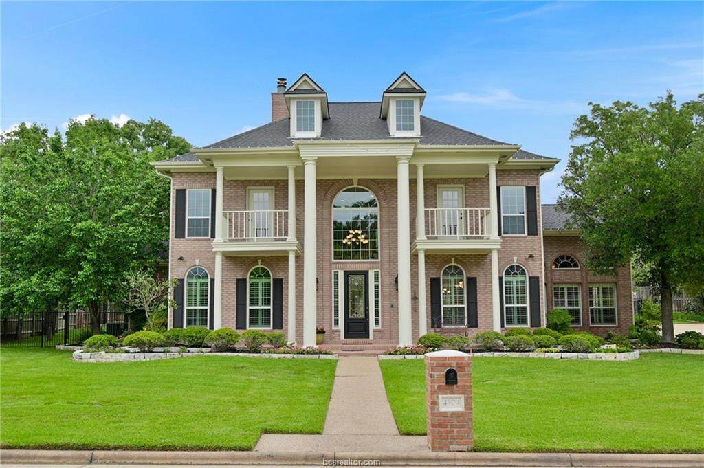 4304 Hyde Park Lane - Photo 1