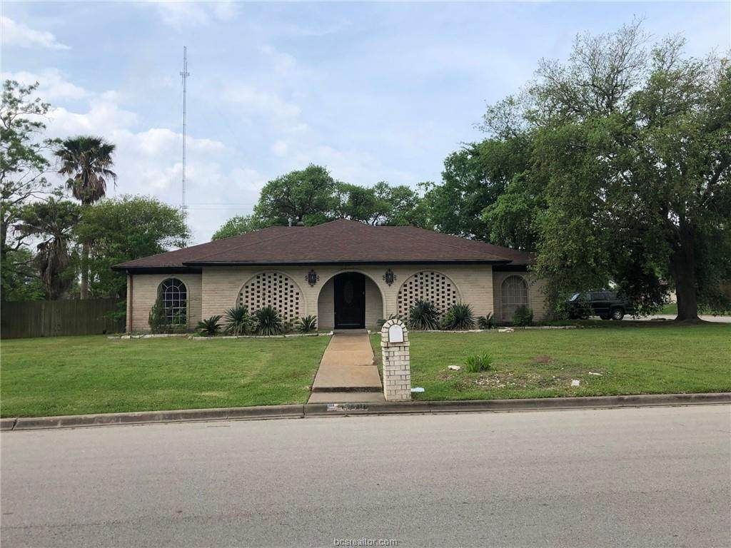 3700 Stillmeadow Drive - Photo 1