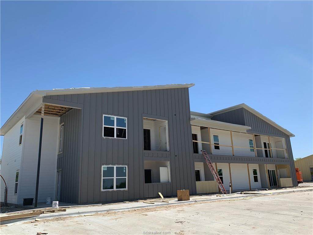 1326 Prairie Drive - Photo 1