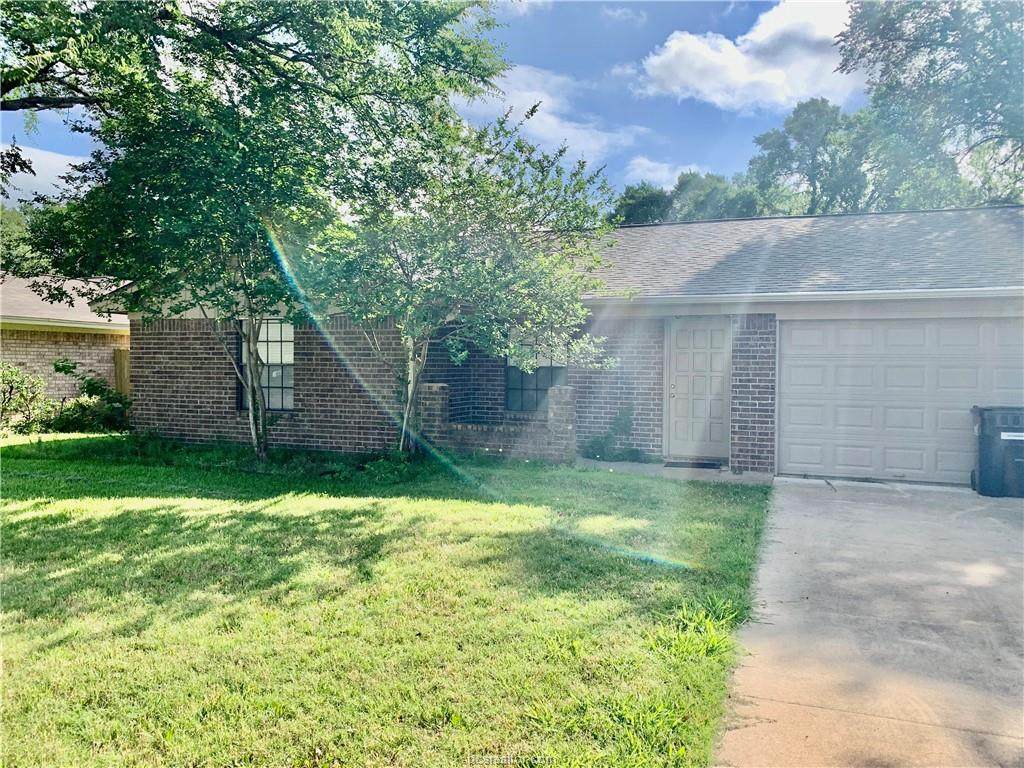2913 Jennifer Drive - Photo 1