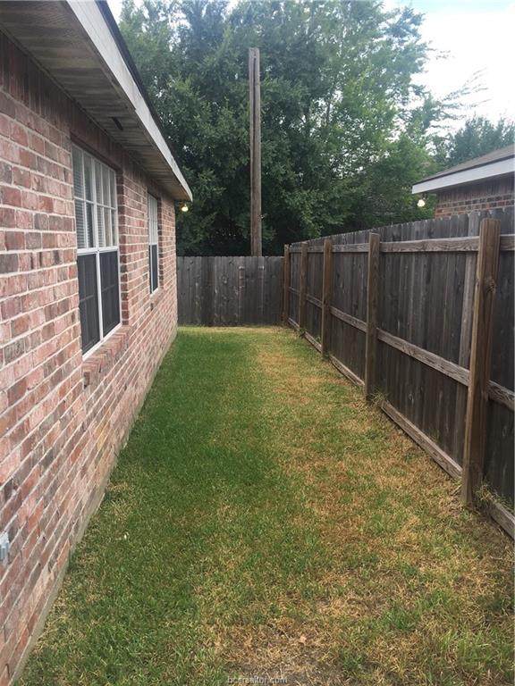 1803 Sara Drive - Photo 1