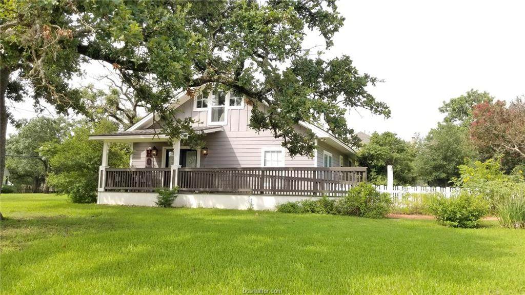 3710 Cavitt - Photo 1