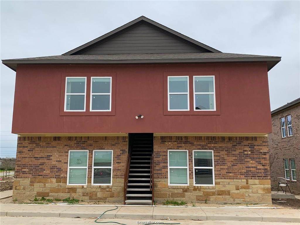 2910 Town Square Avenue - Photo 1