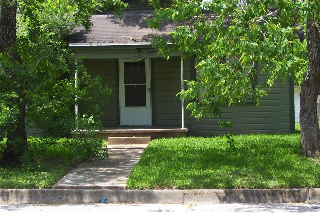 503 Victoria Street - Photo 1