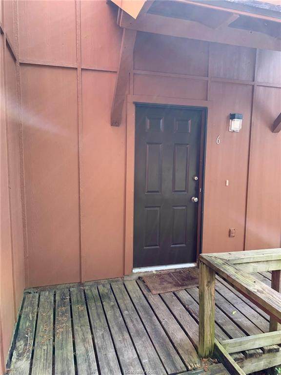 3923 Old Oaks Drive - Photo 1