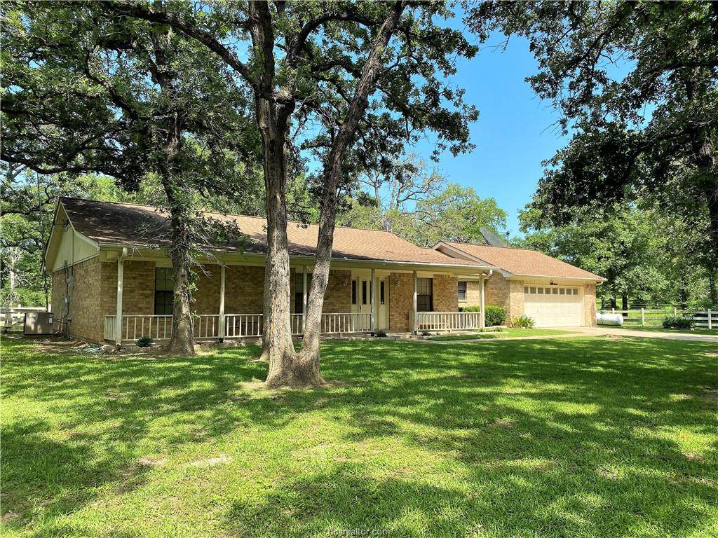 4813 Warren Road - Photo 1